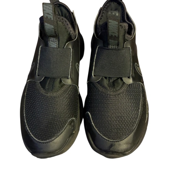 Kids Black Nike Slip-On Sneakers - Picture 2 of 5